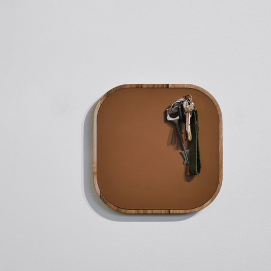 Nordic Family Magnetic Holder